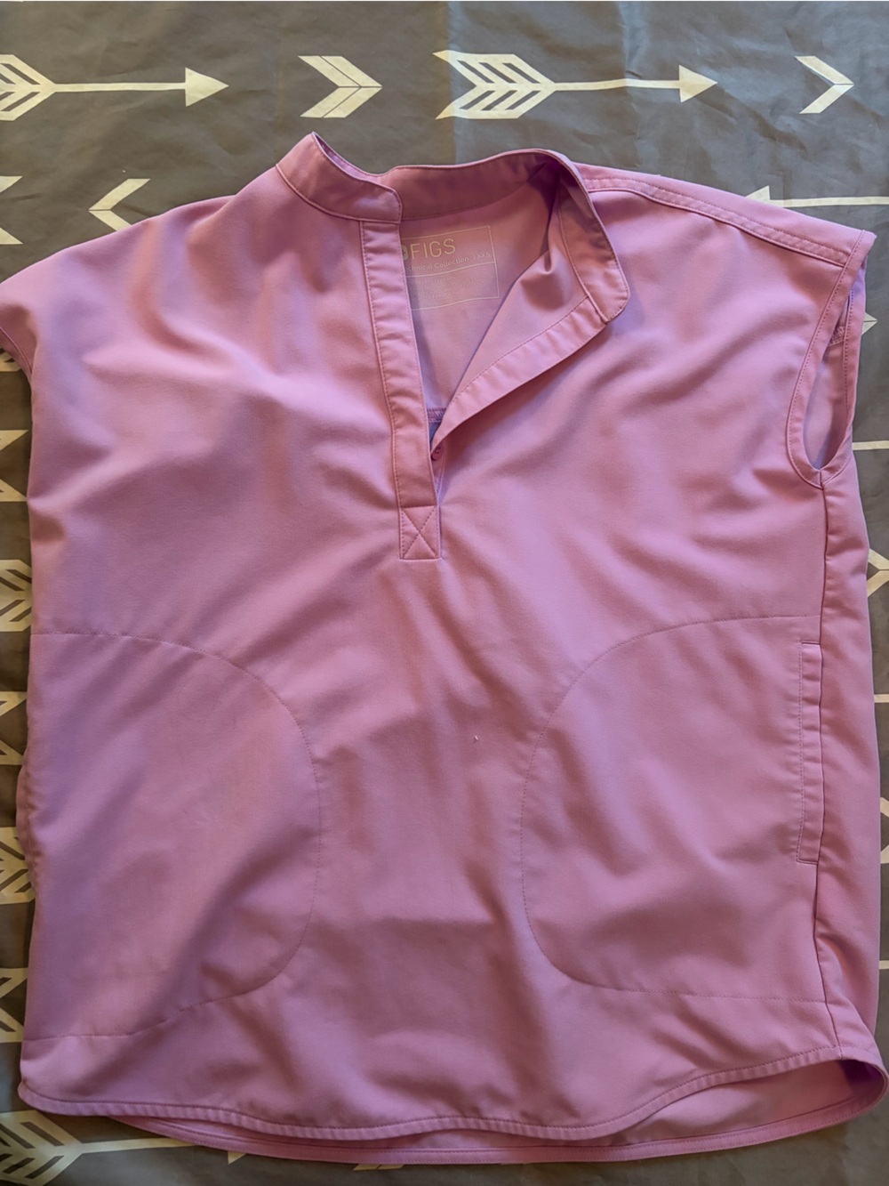 Figs lilac dawn Rafaela Scrub Top